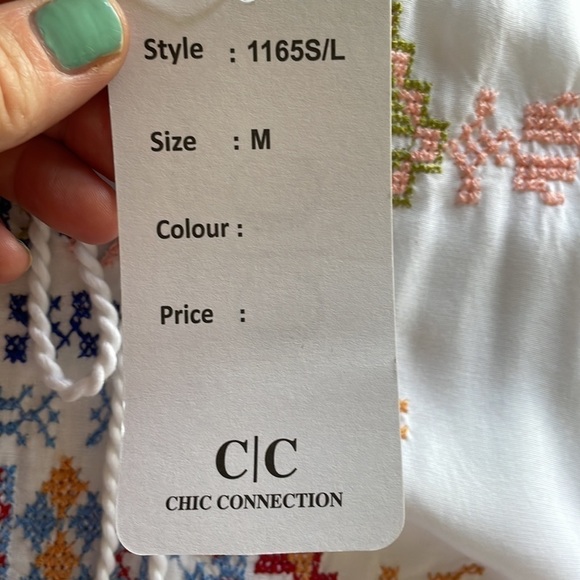 🤩3 for $30 Bundle Deal🤩
NWT Chic Connection cross stitch embroidered shift dress - Picture 6 of 8